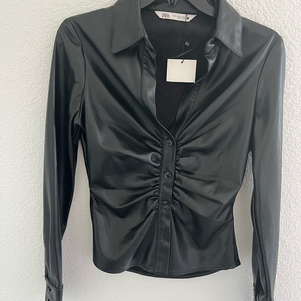 Zara Black Ruched Long Sleeve Blouse